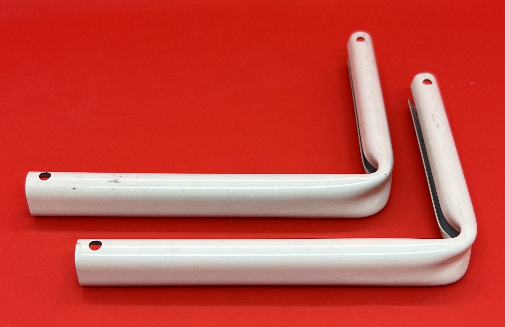 Graber Reversible Elbow Projection 3 3/4" - 4 3/4" - White, 1 Pair, #9-403-1 (Bin 3)