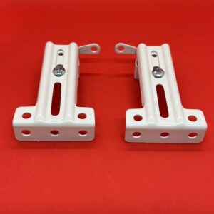 Graber Drop in Bracket Projection 2 1/2-3 1/2" - White, #9-372-1, 1 Pair (Bin 3)