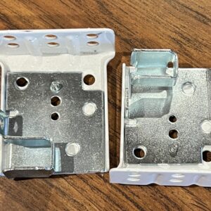 Kirsch Superfine Traverse Rod Single Rod Bracket - Drop-in, Return 2 1/2"- 3", Clearance 1" - 1 1/2", White, 1 Pair, #3301.025 (Bin 002)