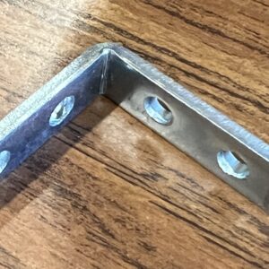 Kirsch Angle Iron, #1798.061, 1 1/2" x 1 1/2", Pack of 4 (Bin 20)