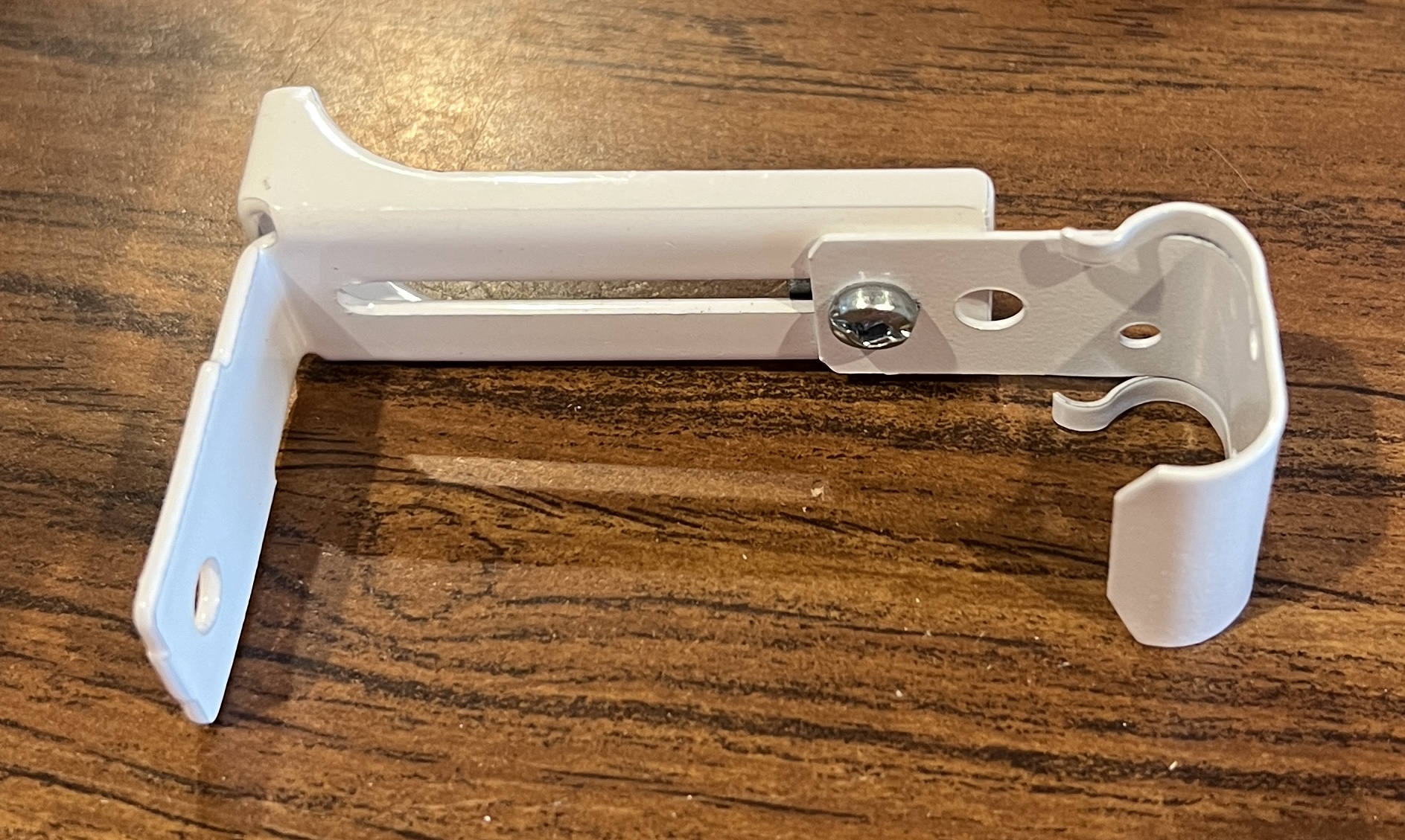 Kirsch Regular Duty (Series 9000) Support Bracket, 1"-2", 1 Pair, #9501025, (Bin 2)