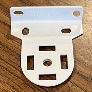 White Metal Universal Roller Shade Brackets, 1 Pair (#581)