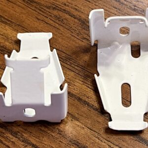 Hunter Douglas Shade Bracket, 1 Pair (#651)